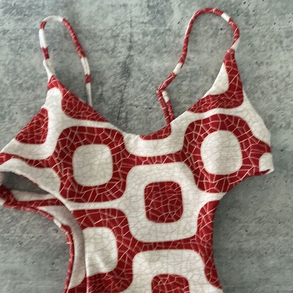 Mello the Label Cut Out One Piece S - Picture 4 of 7